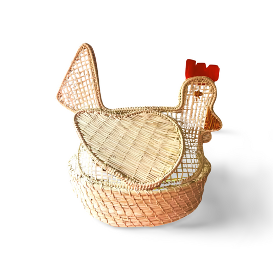 Hen Handwoven Iraca Egg Basket