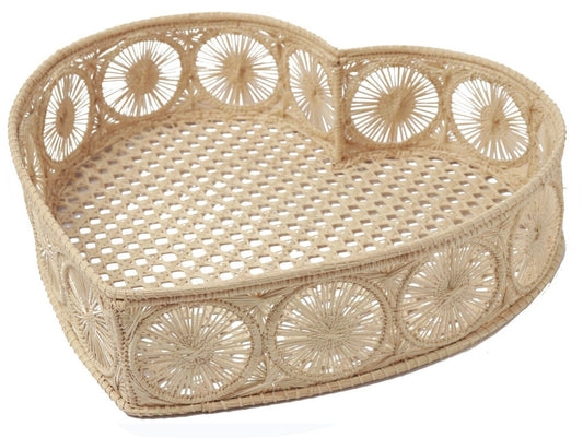 Heart-Shaped Handwoven Iraca Decorative Tray