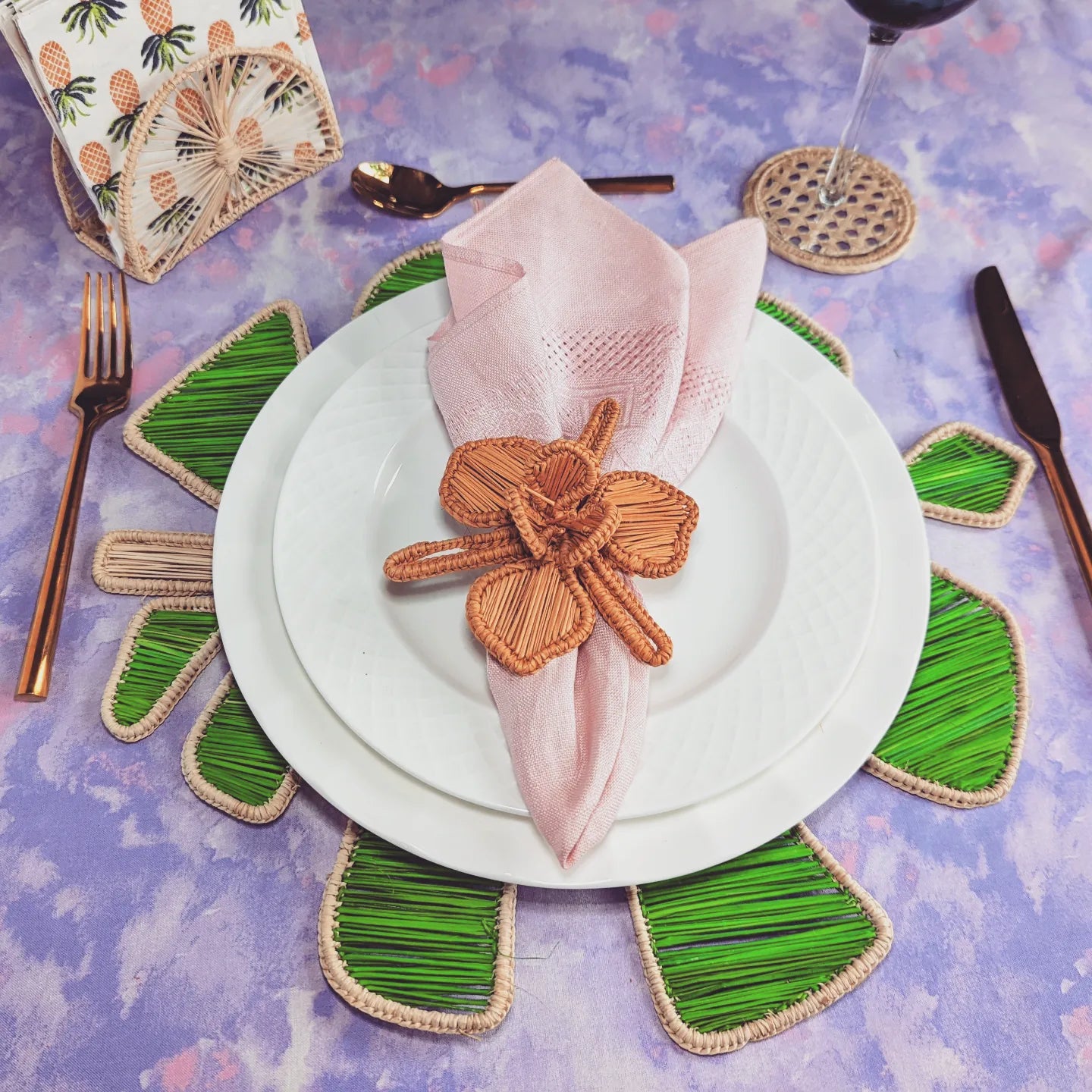 Monstera Leaf Handwoven Iraca Placemat