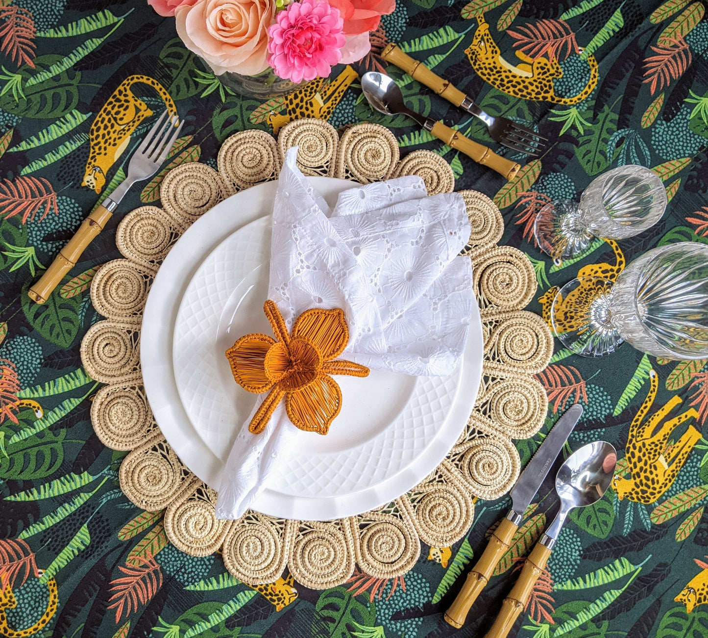 Elegance Handwoven Iraca Placemat