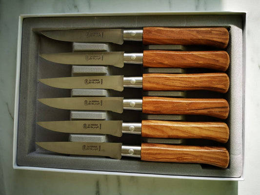 Set of 6 steak knives from the brand LA FOURMI