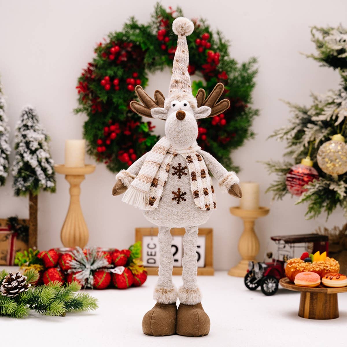 CWMM2994_THE RETRACTABLE CHRISTMAS SPIRIT IS NOT JUST DOLL