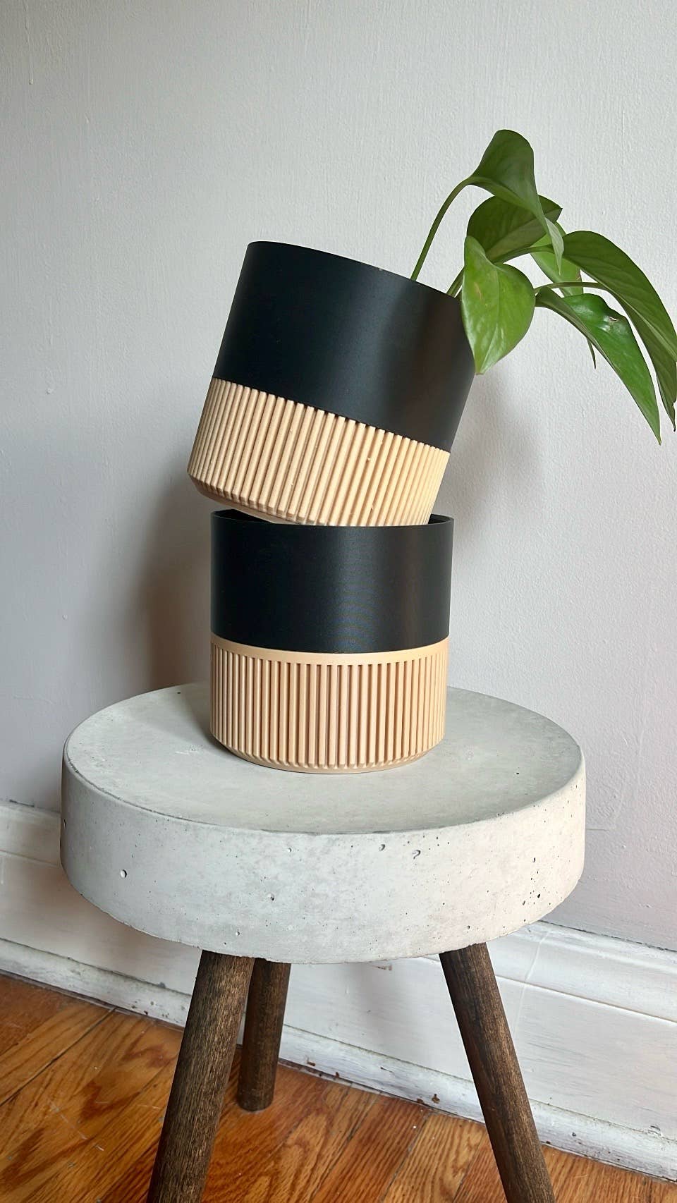 Two-toned Wood & Colour (Olive) Plant Pot