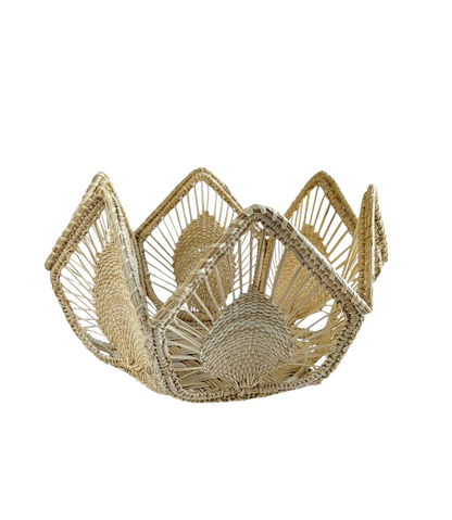 Petals Medium Handwoven Iraca Basket